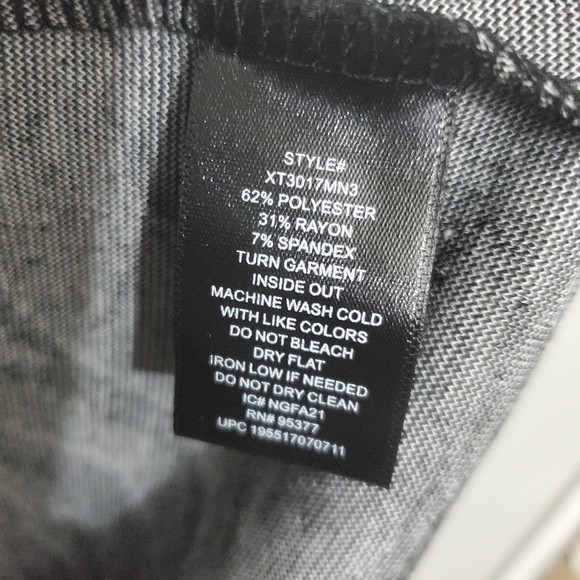 Social Standard by Sanctuary, zebra print, gray and black, sweatshirt Top Medium - Picture 4 of 6